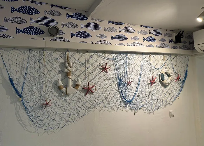 Old By The Sea, Jazz Апартаменты